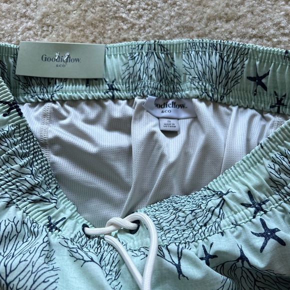 Goodfellow and co swim trunks - Picture 3 of 3